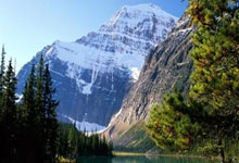 欧博官网：首节勇士轰44分领先17分！穆迪：我们掌握了主动权 防守是关键点.